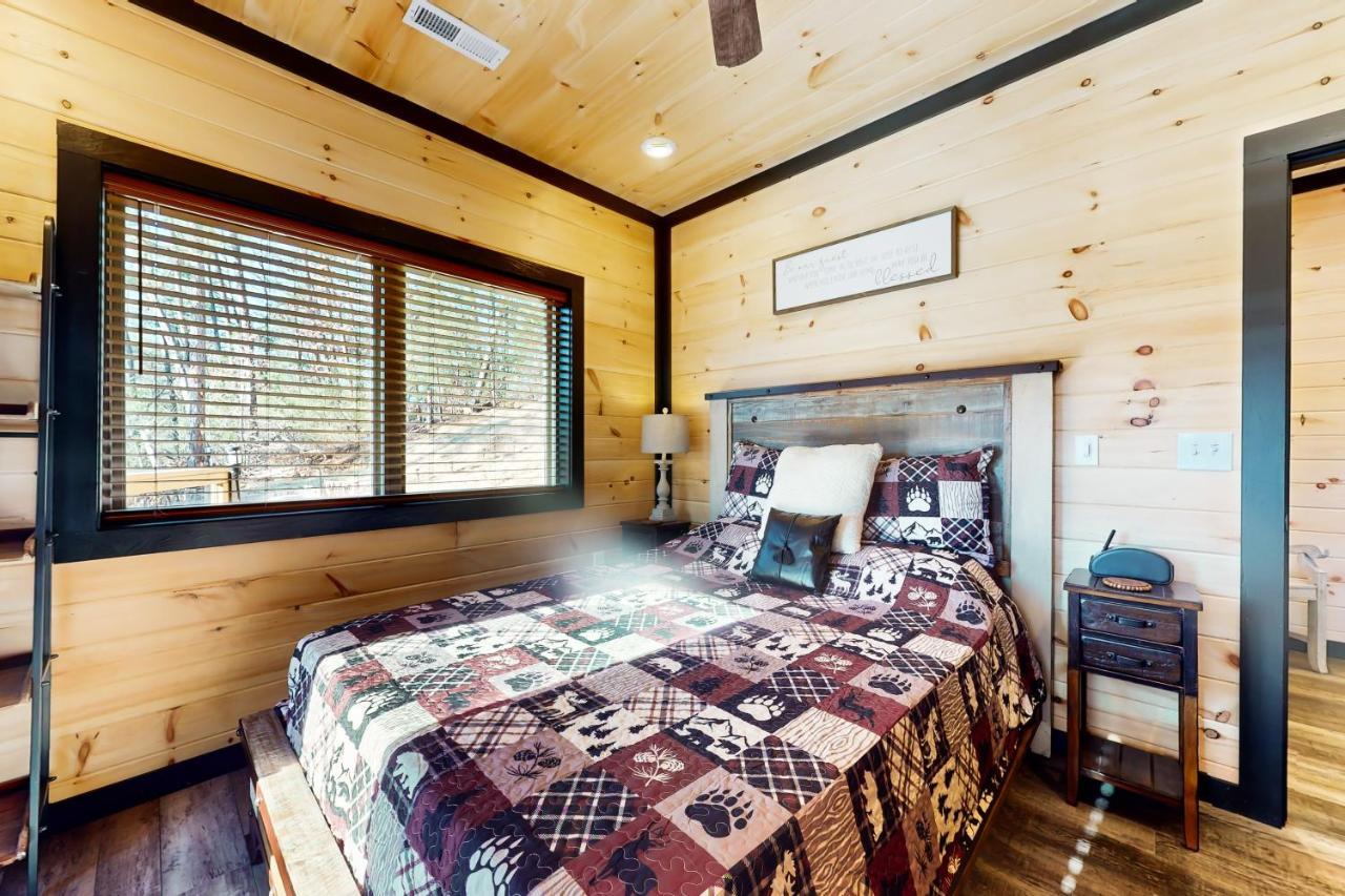 Fiesta Hills Hideaway Villa Sevierville Exterior photo