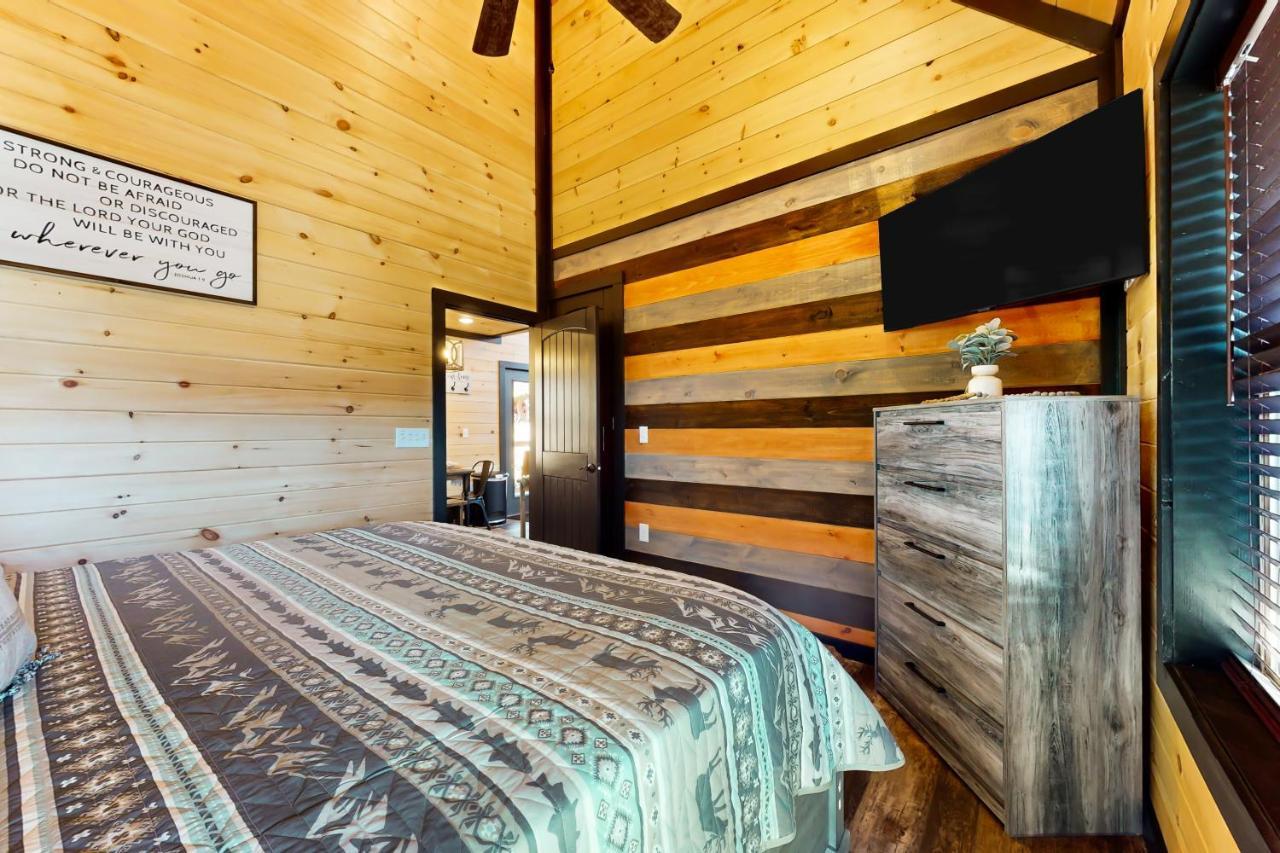 Fiesta Hills Hideaway Villa Sevierville Exterior photo